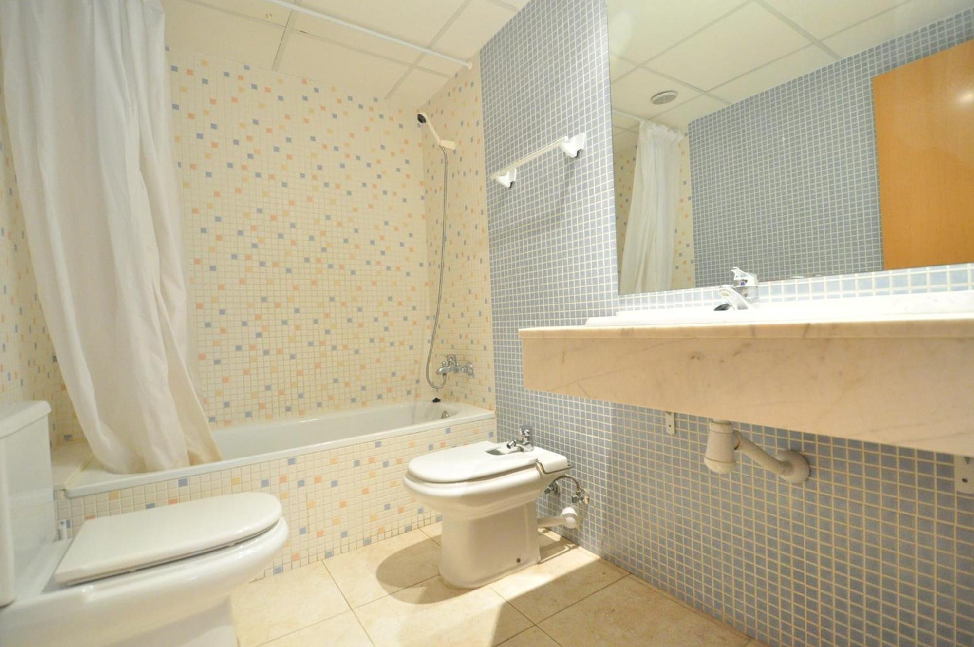 Apartamento Del Sol Litoral - Only Families Cambrils Exterior foto